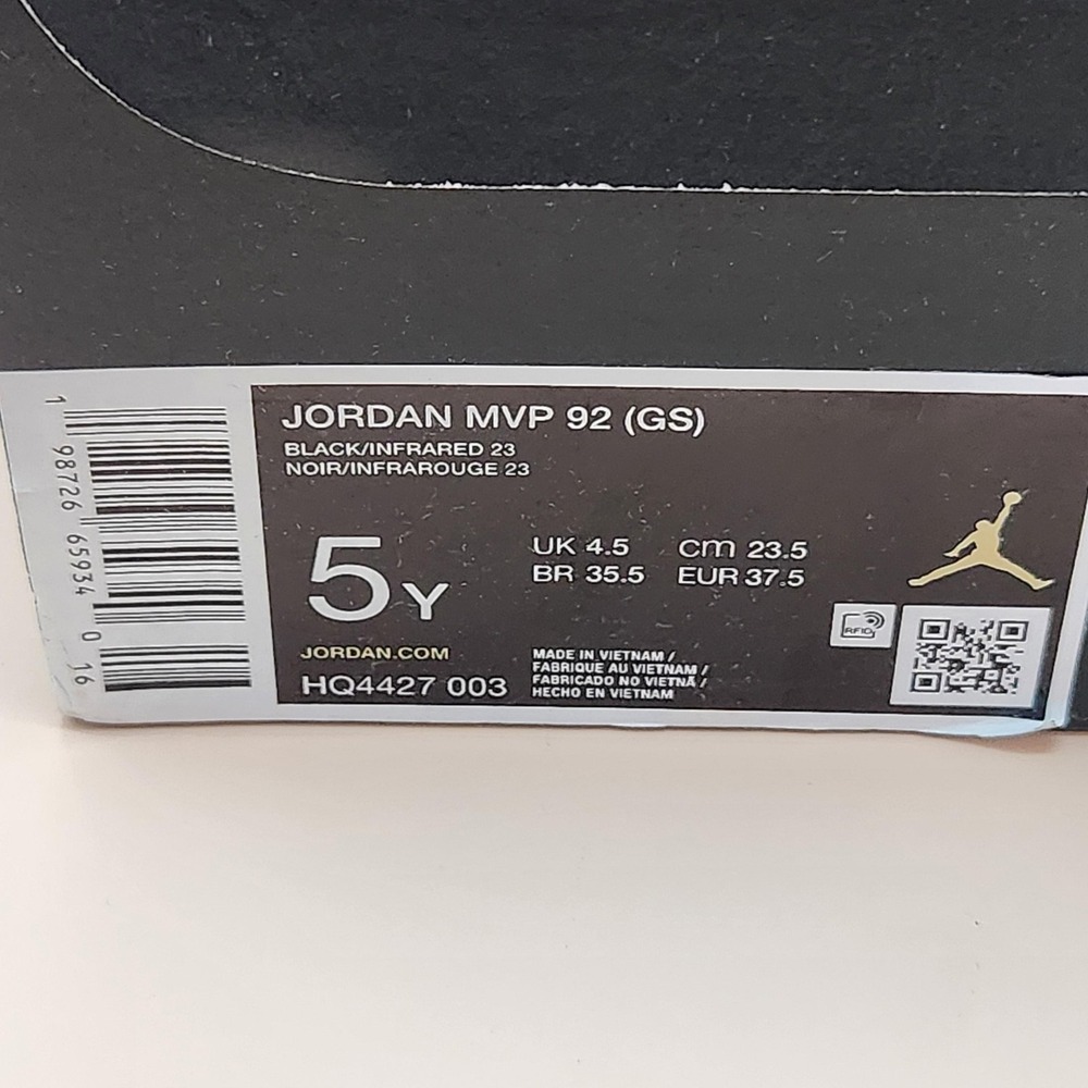 Jordan MVP 92 Shoes Boys Size 5Y Black Infrared 23 GS Basketball HQ4427-003 - Picture 10 of 11